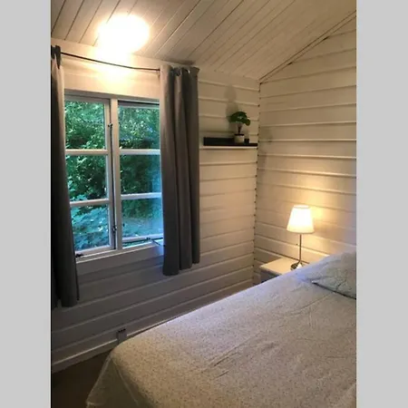 Appartement Lovely 2 Bed Cabin With Indoor Fire Place. *